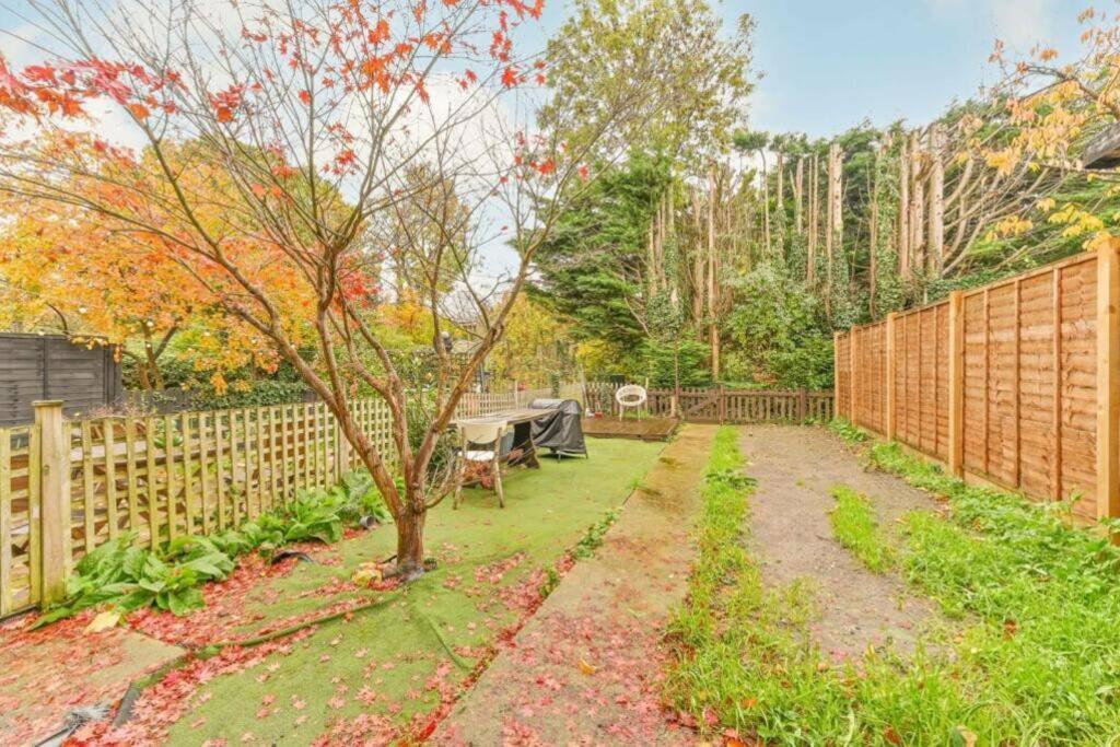 Oikoshomes Three Bedroom Flat In Londres Exterior foto